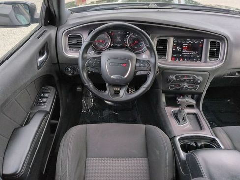 Used 2019 Dodge Charger R/T RWD image 15