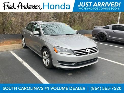 Used 2013 Volkswagen Passat 2.5 SE image 1