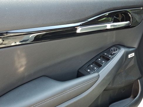 Certified 2024 Kia Seltos SX AWD/4WD image 11