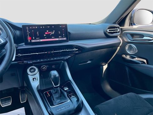 Used 2024 Dodge Hornet R/T Plus image 25