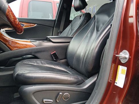 Used 2016 Lincoln MKX Reserve w/ Enhanced Security Package image 8