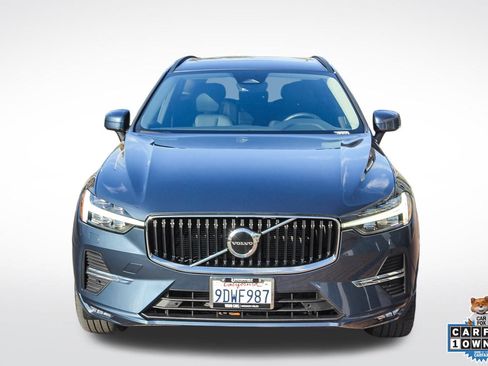 Used 2023 Volvo XC60 B5 Core w/ Climate Package image 2