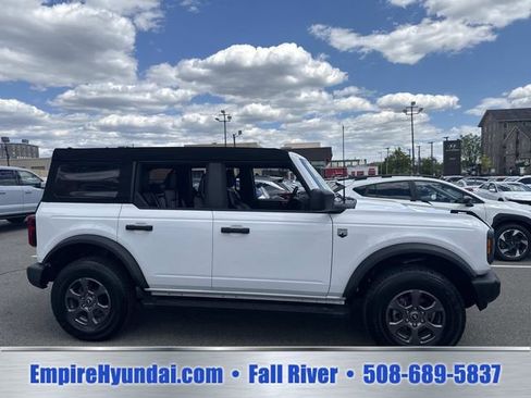 Used 2024 Ford Bronco Big Bend AWD/4WD image 3