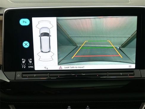 New 2026 Volkswagen Atlas SE image 32