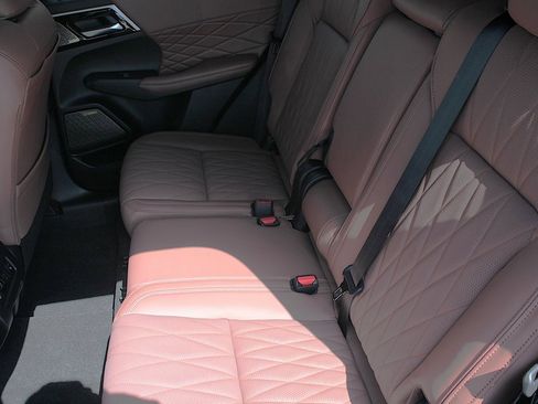 New 2025 Mitsubishi Outlander SEL image 13