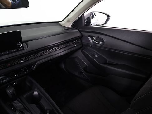 Certified 2024 Honda Accord EX image 36