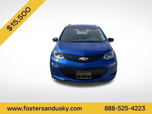 Used 2017 Chevrolet Bolt Premier w/ Driver Confidence II Package FWD image 8