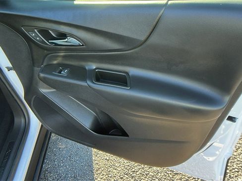Certified 2022 Chevrolet Equinox LT image 15