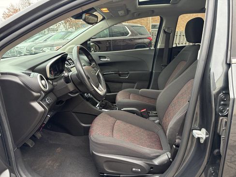 Used 2019 Chevrolet Sonic LT w/ LPO, Performance Package image 21