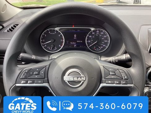 Used 2025 Nissan Sentra SV FWD image 21
