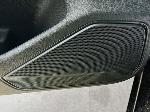 Used 2025 Honda Civic Sport image 19