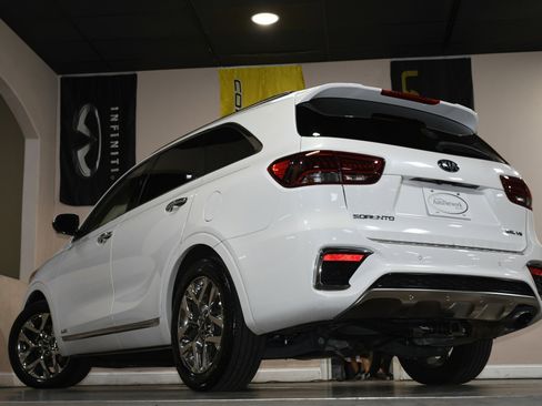 Used 2019 Kia Sorento SX image 86