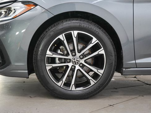 Used 2025 Volkswagen Jetta Sport FWD image 26