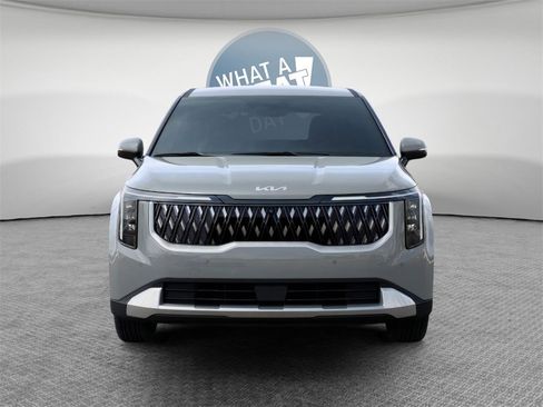 New 2026 Kia Carnival EX image 2