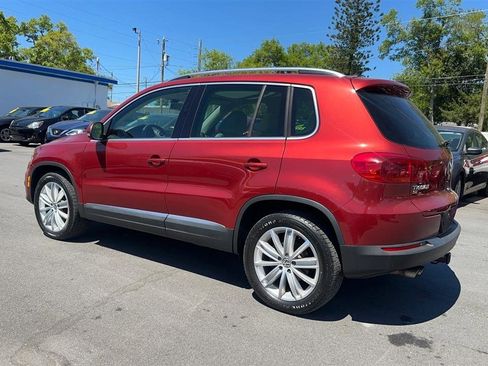 Used 2016 Volkswagen Tiguan S image 15