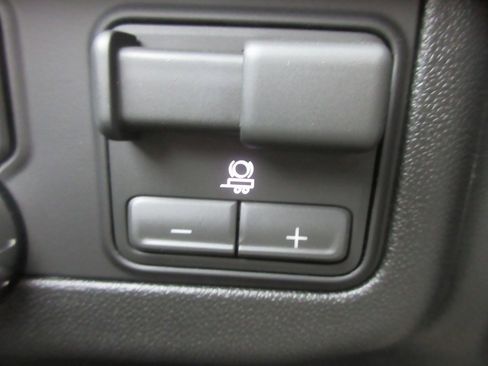 New 2026 GMC Yukon XL Denali w/ Denali Reserve Package image 21