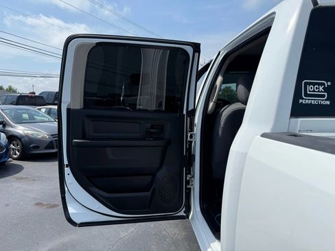 Used 2013 RAM 2500 Tradesman w/ Chrome Appearance Group image 26