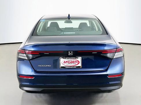 Certified 2023 Honda Accord EX image 18