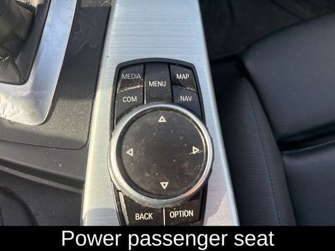 Used 2017 BMW 330i Sedan image 32