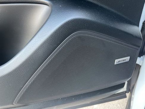 Used 2019 Porsche Cayenne image 13