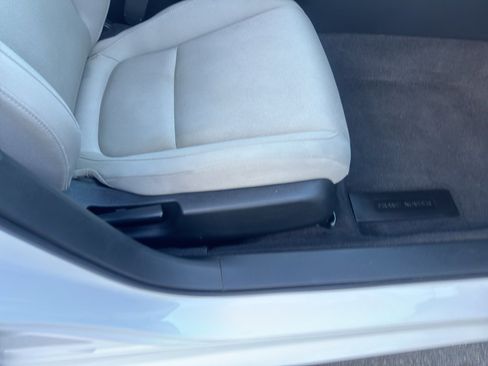 Used 2019 Honda Accord LX image 24