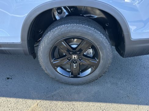 Used 2022 Honda Ridgeline Black Edition image 15