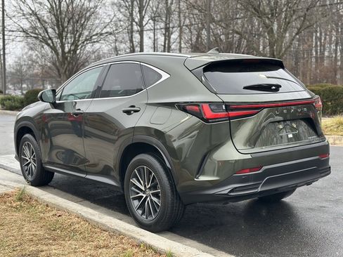 Used 2024 Lexus NX 250 FWD image 4