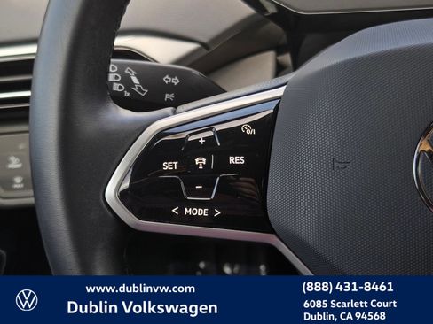 Used 2023 Volkswagen ID.4 Pro S RWD image 21