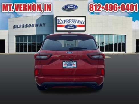 Used 2024 Ford Escape ST-Line w/ Cold Weather Package FWD image 8