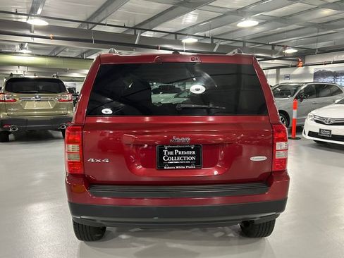 Used 2014 Jeep Patriot Latitude w/ Sun/Sound Group image 3