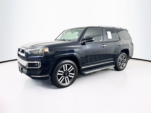 Used 2018 Toyota 4Runner Limited AWD/4WD image 3