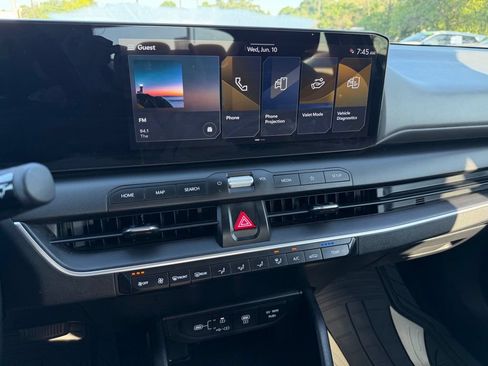 Certified 2025 Kia K4 FWD image 17
