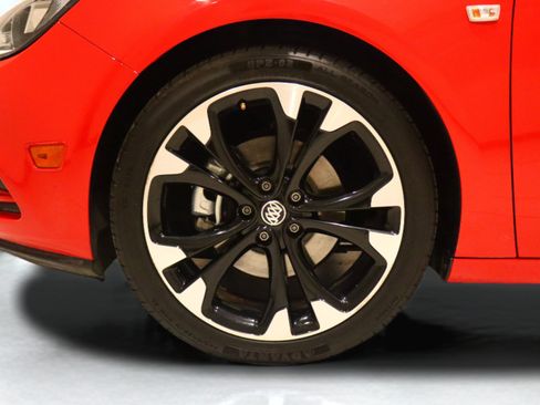 Used 2018 Buick Cascada Sport Touring w/ Dark Effects Package image 36