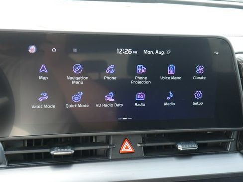 Used 2023 Kia Sportage EX AWD/4WD image 23