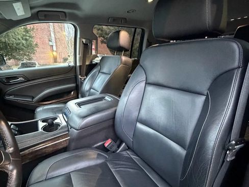 Used 2017 Chevrolet Suburban LT AWD/4WD image 13