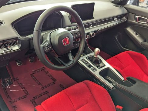 New 2025 Honda Civic Type R image 9