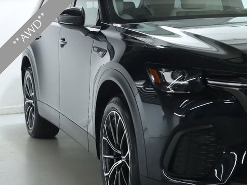 Certified 2025 MAZDA CX-70 Plug-In Hybrid w/ Premium Pkg image 5