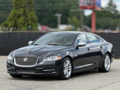 Used 2012 Jaguar XJ L RWD image 6