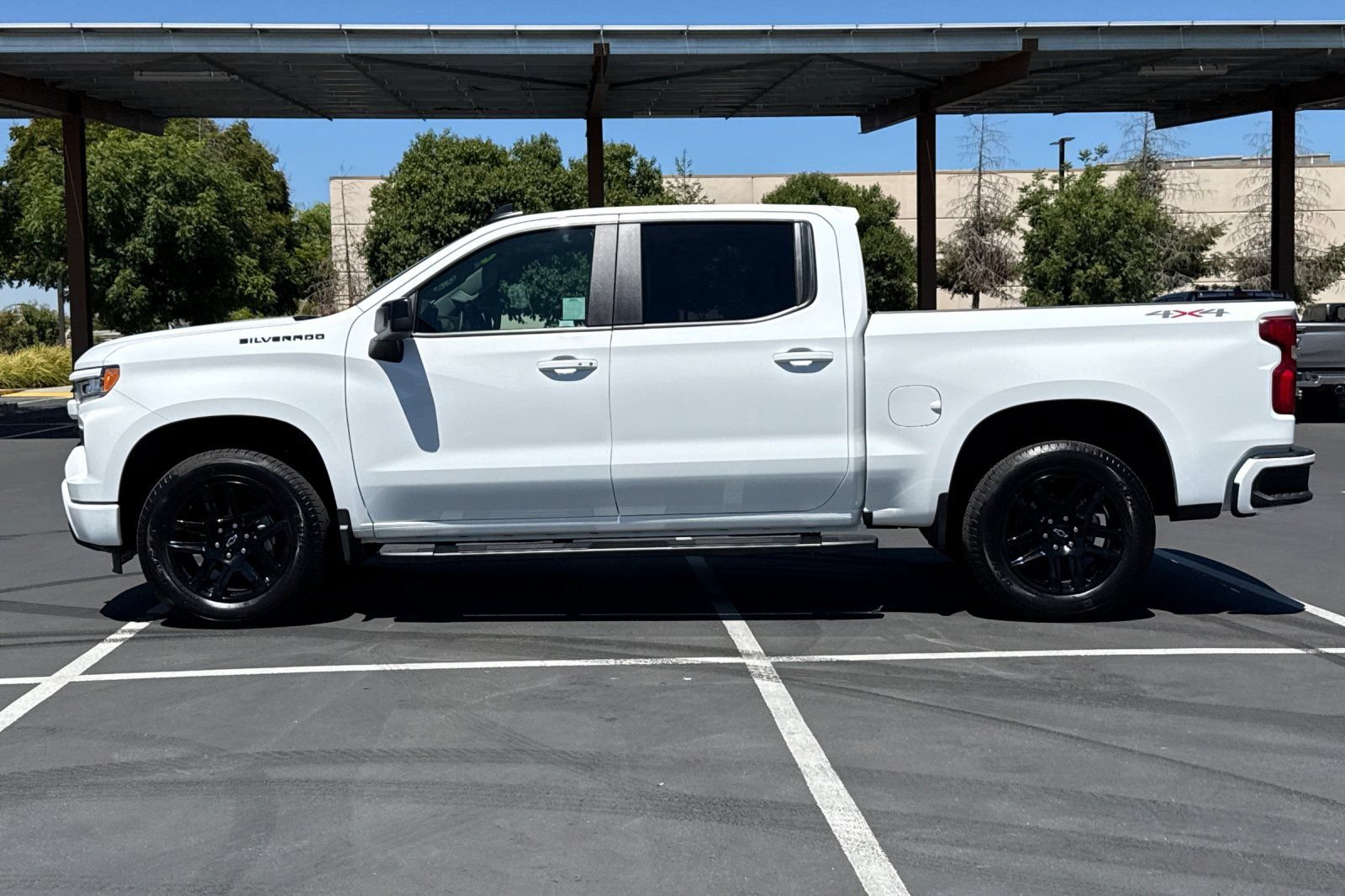 Used 2026 Chevrolet Silverado 1500 RST w/ LPO, Dark Essentials Package AWD/4WD image 14