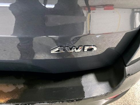 Used 2019 Ford EcoSport SE w/ SE Convenience Package image 23