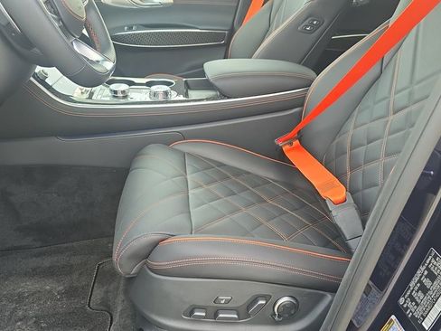 New 2026 Genesis GV70 3.5T Sport Prestige AWD/4WD image 12