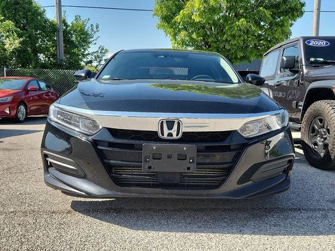 Used 2019 Honda Accord LX image 2