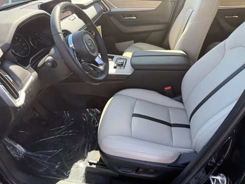 Used 2026 MAZDA CX-90 3.3 Turbo w/ Preferred Package image 18