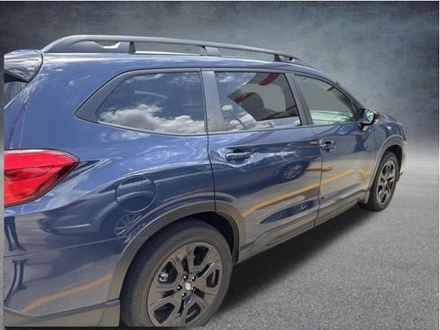 Used 2024 Subaru Ascent Onyx Edition AWD/4WD image 10