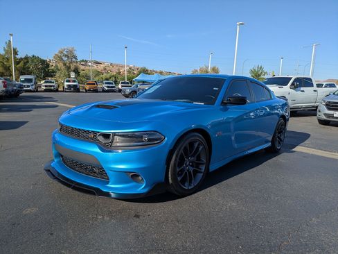 Used 2023 Dodge Charger Scat Pack w/ Plus Group RWD image 7