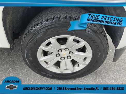 Used 2019 Chevrolet Colorado LT AWD/4WD image 12