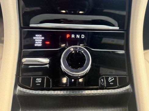 Used 2024 Jeep Grand Cherokee Limited 4xe w/ Luxury Tech Group II image 16