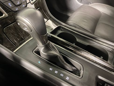 Used 2015 Buick LaCrosse Leather FWD image 25