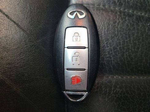 Used 2017 INFINITI QX50 Journey w/ Premium Package image 32