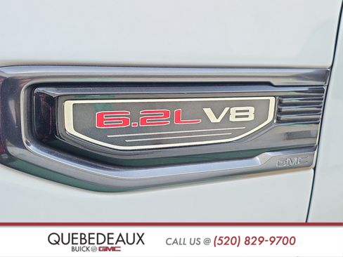 Used 2023 GMC Sierra 1500 AT4 AWD/4WD image 4